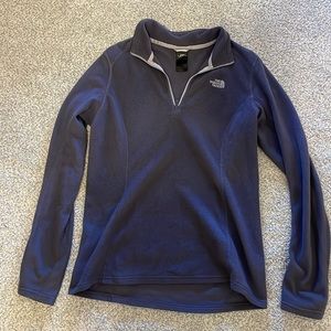 Grey Northface sweater